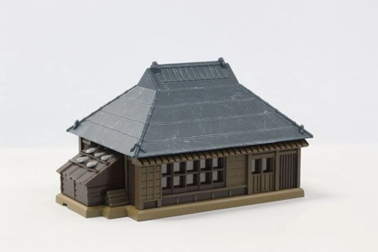 Rokuhan S025-2 Metal-Roof Farmhouse (Dark Blue) (Z Scale) 3 Rokuhan S025-2 Metal-Roof Farmhouse (Dark Blue) (Z Scale)