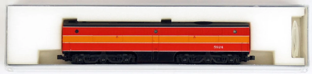 Kato 176-4112 ALCO PB-1 Southern Pacific #5924 (N Scale) 3 Kato 176-4112 ALCO PB-1 Southern Pacific #5924 (N Scale)