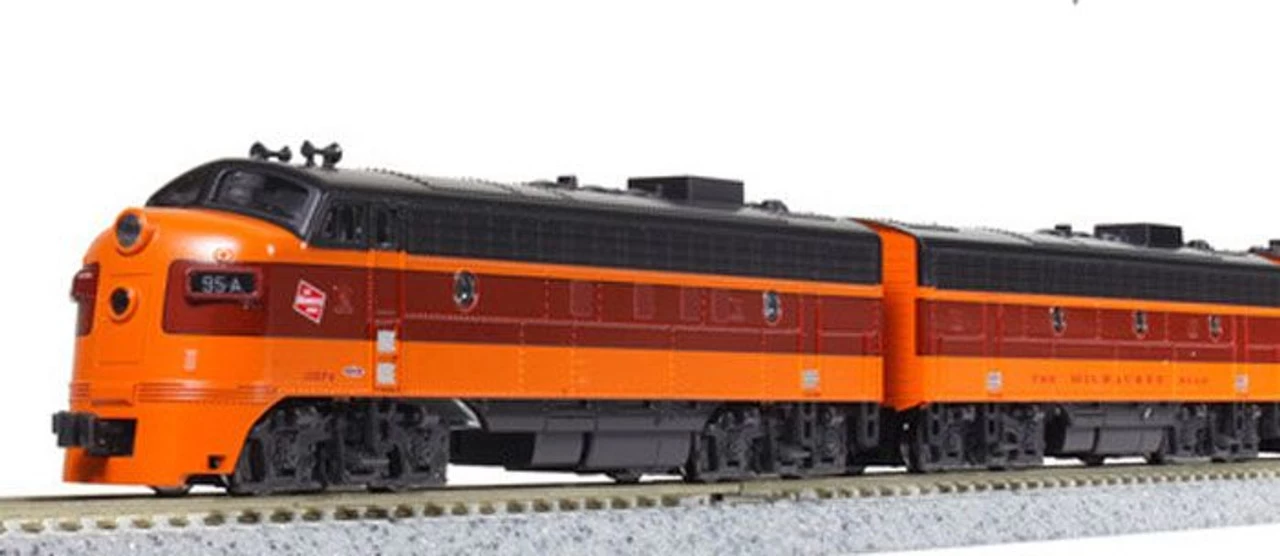 Kato 10-755-2 FP7A+F7B Milwaukee Road 2 Cars Set (N Scale) 5 Kato 10-755-2 FP7A+F7B Milwaukee Road 2 Cars Set (N Scale) - Image 3