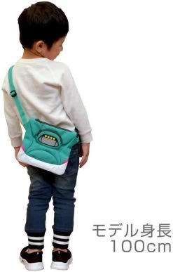 Shinkansen Sacoche (Shoulder Bag) For Kids Series E5 'Hayabusa' -Model Train Discount Store 4985285095711 d670dd7213d299b152761c235e6b54d0 20502.1622788541
